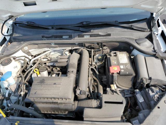 Photo 11 from auction – 2018 VOLKSWAGEN JETTA S with VIN 3VW2B7AJ7JM247594