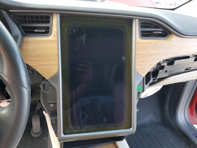 Photo 9 from auction – 2019 TESLA MODEL X with VIN 5YJXCDE26KF151971