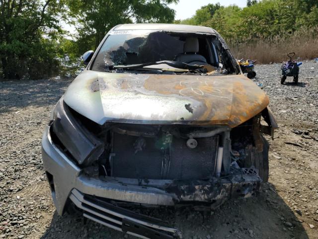Photo 5 from auction – 2019 TOYOTA HIGHLANDER with VIN 5TDZZRFH3KS351578