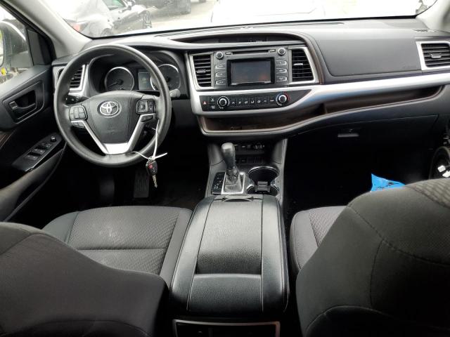 Zdjęcie 8 z aukcji – 2018 TOYOTA HIGHLANDER z VIN 5TDZARFH1JS038065