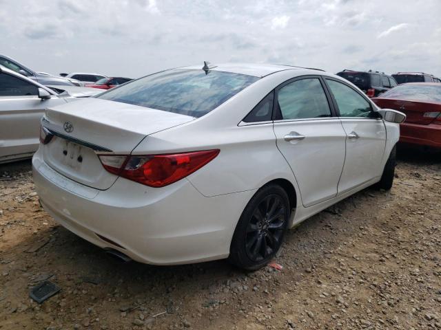Photo 3 from auction – 2012 HYUNDAI SONATA SE with VIN 5NPEC4AC7CH364923
