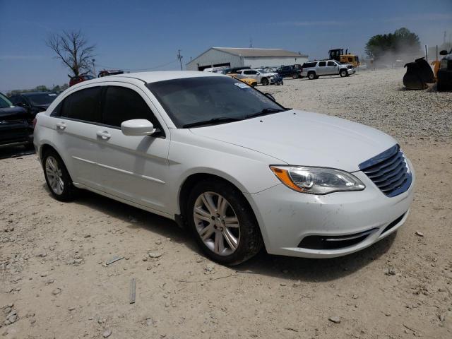 Photo 4 from auction – 2013 CHRYSLER 200 TOURIN with VIN 1C3CCBBB5DN656433