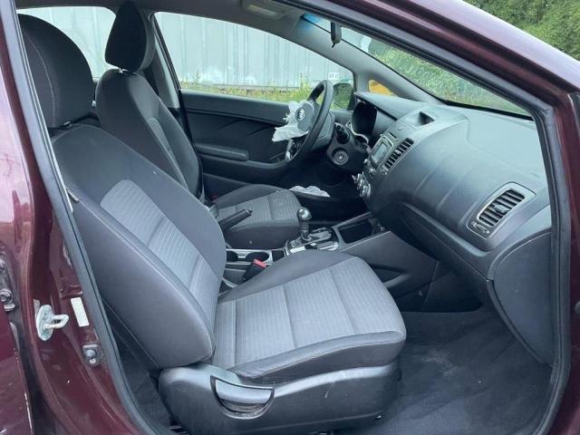 Photo 5 from auction – 2017 KIA FORTE LX with VIN 3KPFL4A74HE056210
