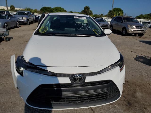 Photo 5 from auction – 2023 TOYOTA COROLLA LE with VIN 5YFB4MDEXPP029838
