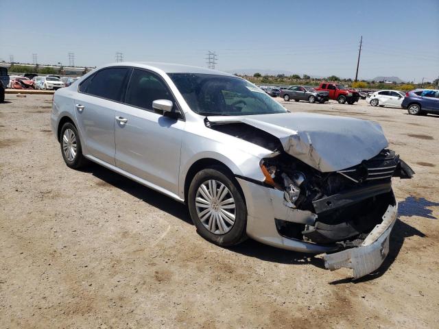 Photo 4 from auction – 2015 VOLKSWAGEN PASSAT S with VIN 1VWAS7A34FC058567
