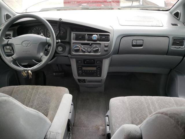 Photo 8 from auction – 2000 TOYOTA SIENNA LE with VIN 4T3ZF13C8YU277472