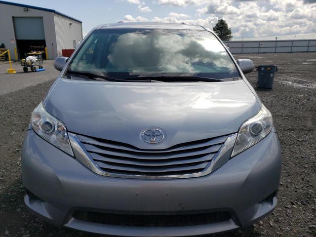 Photo 5 from auction – 2015 TOYOTA SIENNA LE with VIN 5TDKK3DC3FS622395
