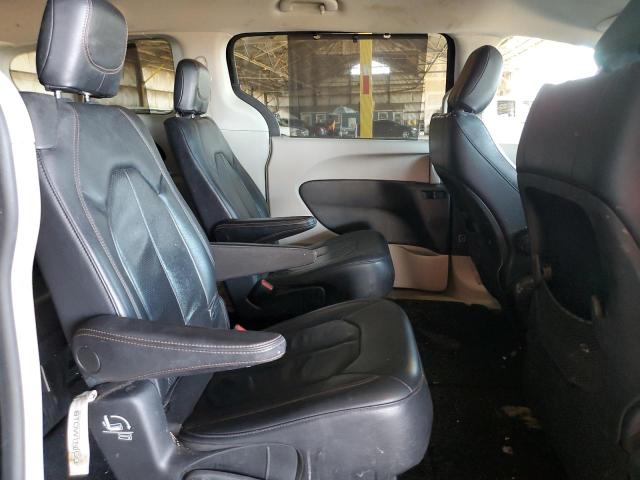 Photo 11 from auction – 2018 CHRYSLER PACIFICA T with VIN 2C4RC1BG1JR142959