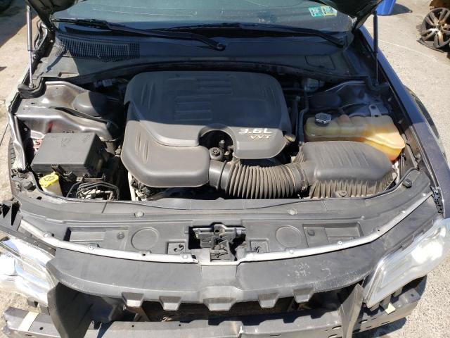 Photo 11 from auction – 2015 CHRYSLER 300 LIMITE with VIN 2C3CCAAGXFH898511