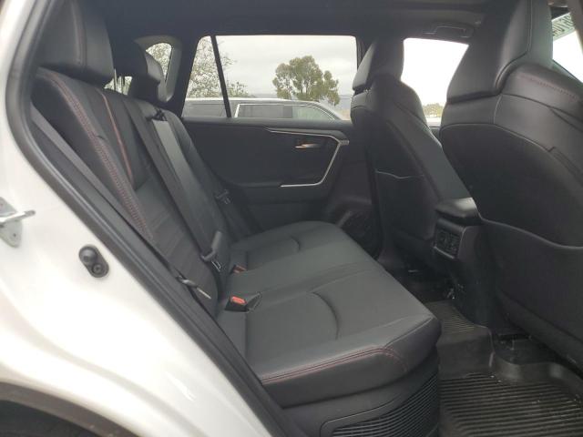 Photo 10 from auction – 2023 TOYOTA RAV4 PRIME with VIN JTMFB3FV8PD113903