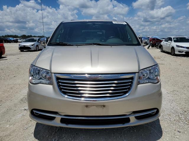 Photo 5 from auction – 2015 CHRYSLER TOWN & COU with VIN 2C4RC1CG2FR629495