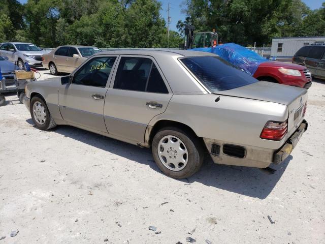 Photo 2 from auction – 1994 MERCEDES-BENZ E 320 with VIN WDBEA32E8RC067470