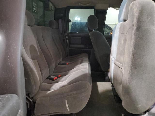 Photo 10 from auction – 2003 CHEVROLET SILVERADO with VIN 1GCHC29183E111100
