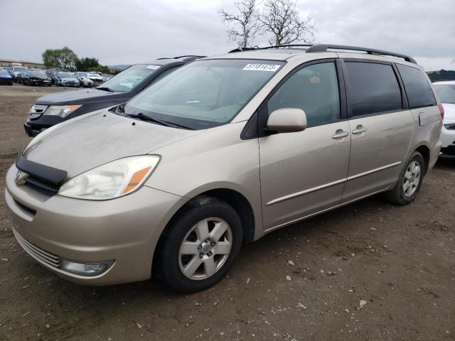 TOYOTA SIENNA XLE 2004 with VIN 5TDZA22C64S012602 - Photo from auction