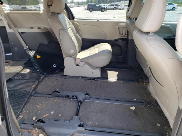 Photo 11 from auction – 2017 TOYOTA SIENNA XLE with VIN 5TDDZ3DC0HS161440