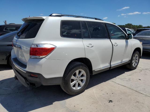 Photo 3 from auction – 2013 TOYOTA HIGHLANDER with VIN 5TDZK3EH5DS101426