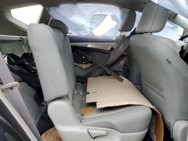 Photo 10 from auction – 2014 TOYOTA PRIUS V with VIN JTDZN3EU7EJ004439