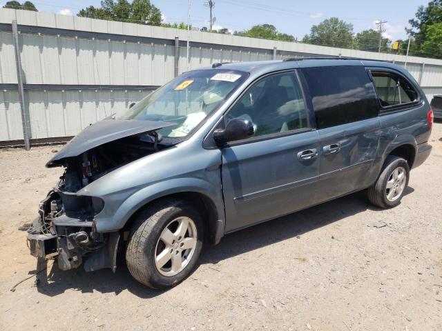 DODGE GRAND CARA 2005 with VIN 2D4GP44L35R438288 - Photo from auction