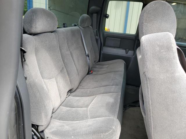 Photo 10 from auction – 2006 CHEVROLET SILVERADO with VIN 1GCEC19VX6Z169383