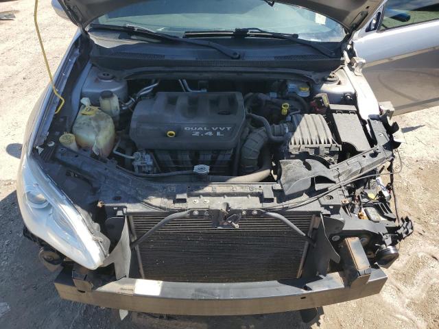 Photo 11 from auction – 2013 CHRYSLER 200 LX with VIN 1C3CCBAB9DN648367