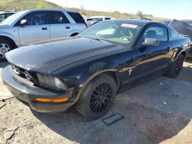 FORD MUSTANG 2007 with VIN 1ZVHT80NX75369575 - Photo from auction