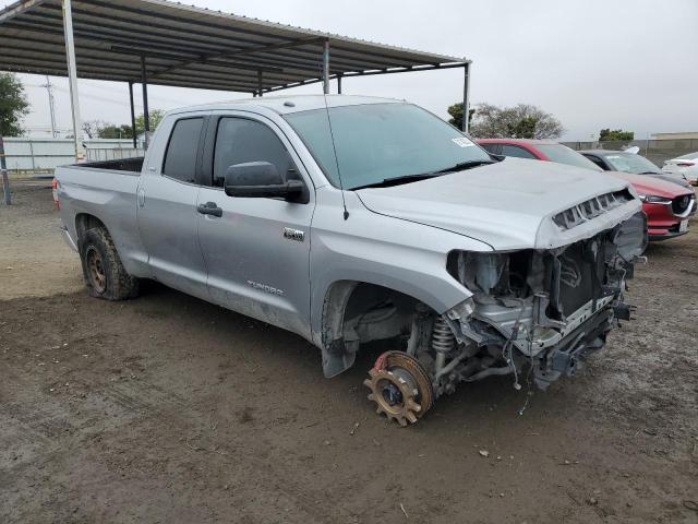 Photo 4 from auction – 2014 TOYOTA TUNDRA DOU with VIN 5TFRY5F15EX163609