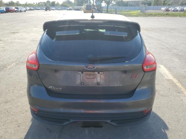Photo 6 from auction – 2017 FORD FOCUS ST with VIN 1FADP3L93HL242290