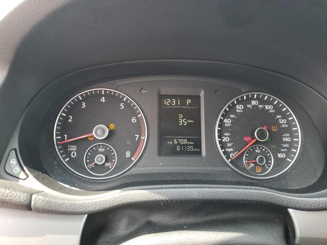 Photo 9 from auction – 2015 VOLKSWAGEN PASSAT S with VIN 1VWAT7A37FC120380