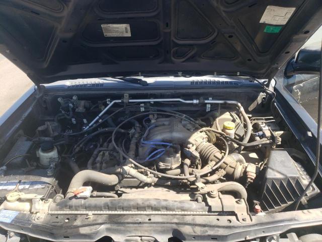 Photo 11 from auction – 2001 NISSAN FRONTIER C with VIN 1N6ED27T91C360242