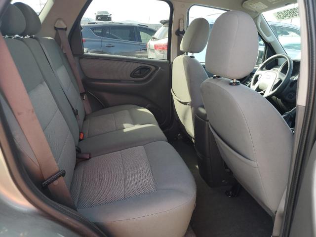 Photo 11 from auction – 2005 FORD ESCAPE HEV with VIN 1FMYU96H15KD16376