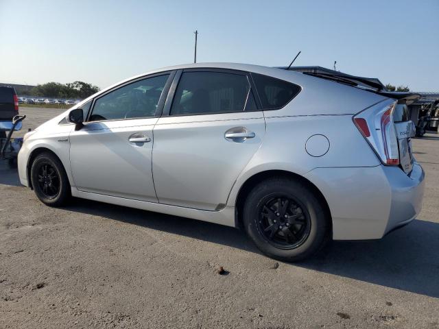 Photo 2 from auction – 2014 TOYOTA PRIUS with VIN JTDKN3DUXE0374115