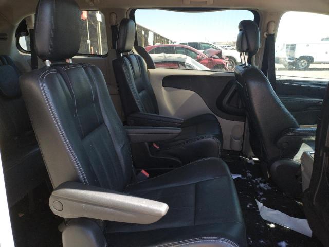 Photo 11 from auction – 2012 CHRYSLER TOWN & COU with VIN 2C4RC1BG8CR362912