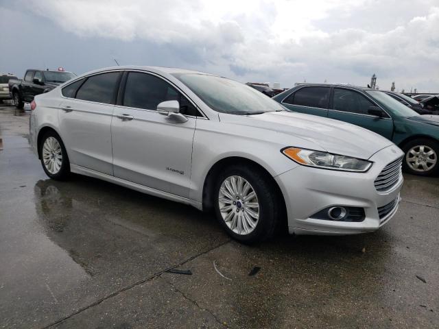 Photo 4 from auction – 2015 FORD FUSION SE with VIN 3FA6P0LU2FR123396