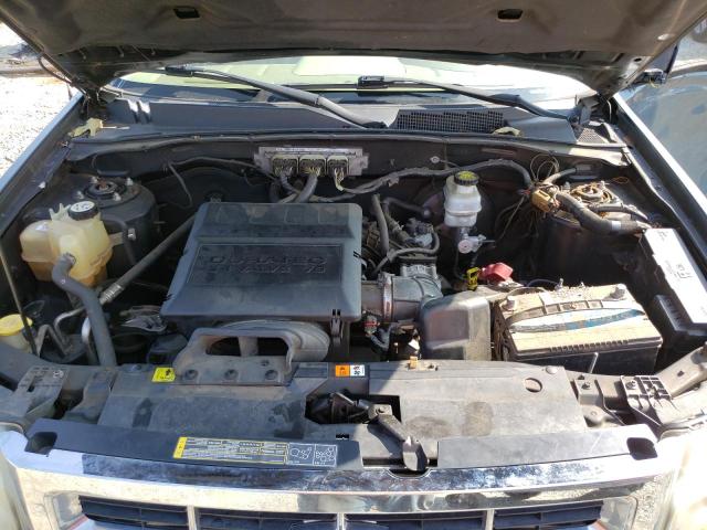 Photo 12 from auction – 2011 FORD ESCAPE XLT with VIN 1FMCU0DG1BKA72417