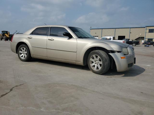 Photo 4 from auction – 2008 CHRYSLER 300 LX with VIN 2C3KA43R68H191376