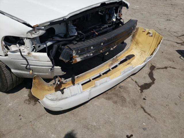 Photo 12 from auction – 2011 FORD CROWN VICT with VIN 2FABP7BV4BX116155