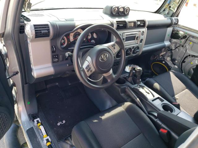 Photo 8 from auction – 2012 TOYOTA FJ CRUISER with VIN JTEBU4BF4CK148503