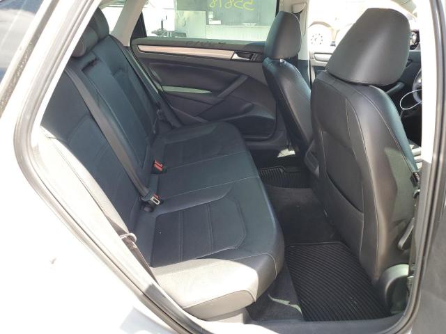 Photo 10 from auction – 2015 VOLKSWAGEN PASSAT S with VIN 1VWAS7A39FC079012