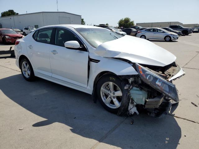 Photo 4 from auction – 2015 KIA OPTIMA LX with VIN KNAGM4A73F5568726