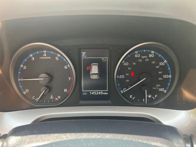 Photo 8 from auction – 2018 TOYOTA RAV4 LE with VIN JTMBFREV4JD255521