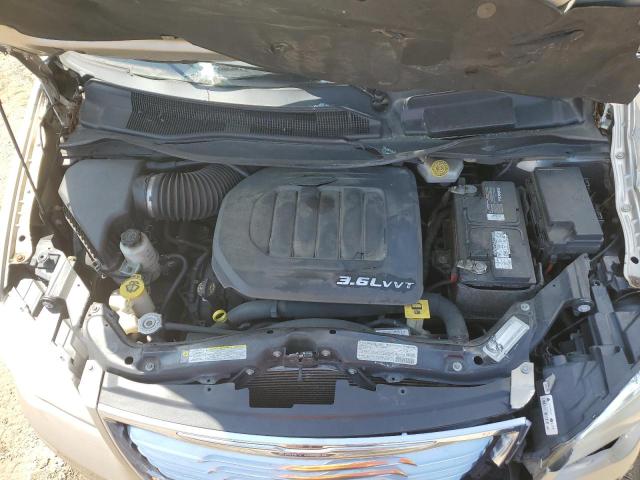 Photo 12 from auction – 2013 CHRYSLER TOWN & COU with VIN 2C4RC1GG2DR531252