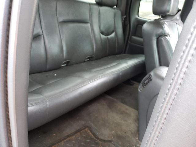 Photo 10 from auction – 2004 GMC NEW SIERRA with VIN 2GTEK19T241102722