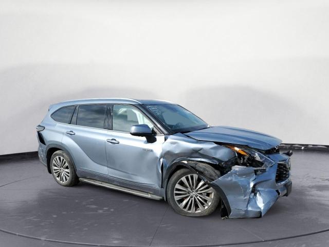 Photo 4 from auction – 2021 TOYOTA HIGHLANDER with VIN 5TDEBRCH2MS060760