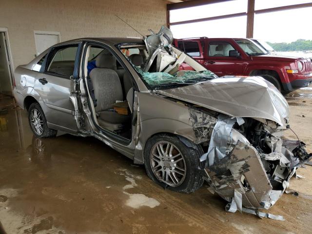 Photo 4 from auction – 2005 FORD FOCUS ZX4 with VIN 1FAFP34N65W248535