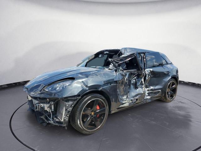 PORSCHE MACAN GTS 2018 with VIN WP1AG2A57JLB63216 - Photo from auction