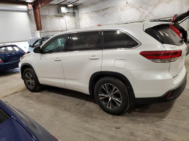 Photo 2 from auction – 2017 TOYOTA HIGHLANDER with VIN 5TDBZRFHXHS421829
