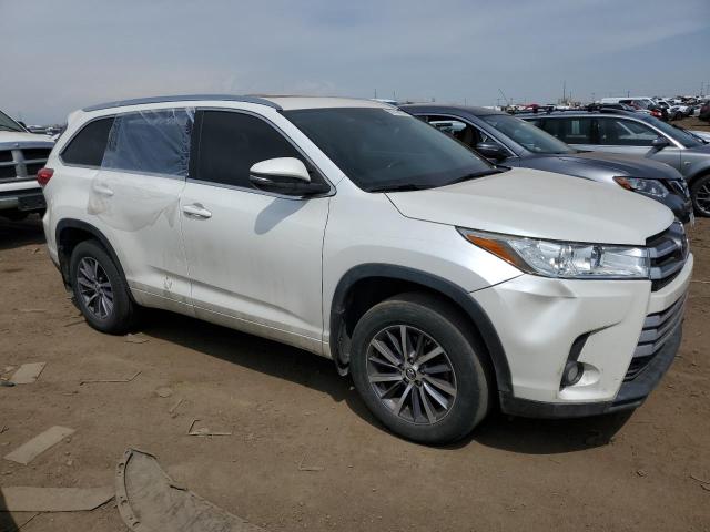 Zdjęcie 4 z aukcji – 2017 TOYOTA HIGHLANDER z VIN 5TDJZRFH6HS467900