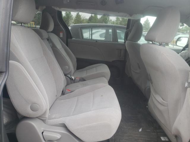 Photo 11 from auction – 2017 TOYOTA SIENNA LE with VIN 5TDKZ3DC4HS841378