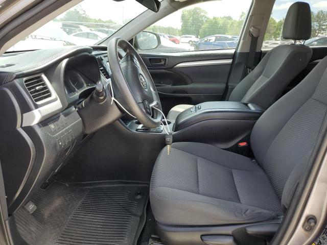 Photo 7 from auction – 2018 TOYOTA HIGHLANDER with VIN 5TDZARFH8JS034918