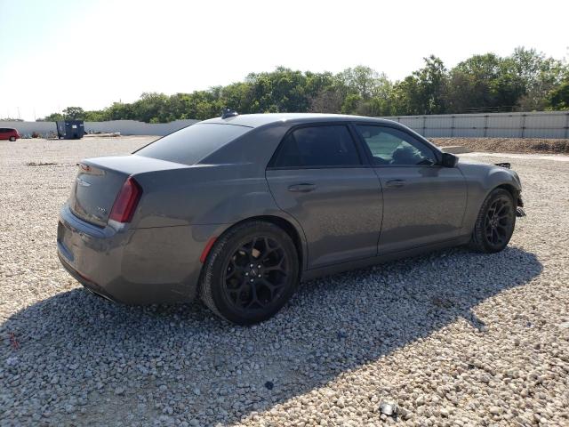 Photo 3 from auction – 2019 CHRYSLER 300 S with VIN 2C3CCABG5KH559440